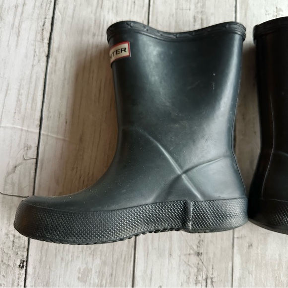 PREOWNED KIDS GIRLS BLACK HUNTER RAIN BOOTS SIZE 8 - Picture 7 of 12
